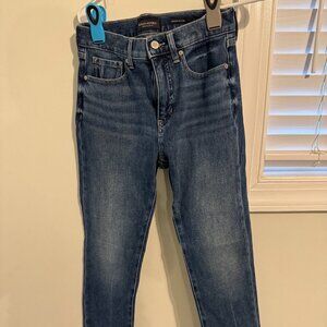 Ladies Banana Republic High Rise Slim Jeans